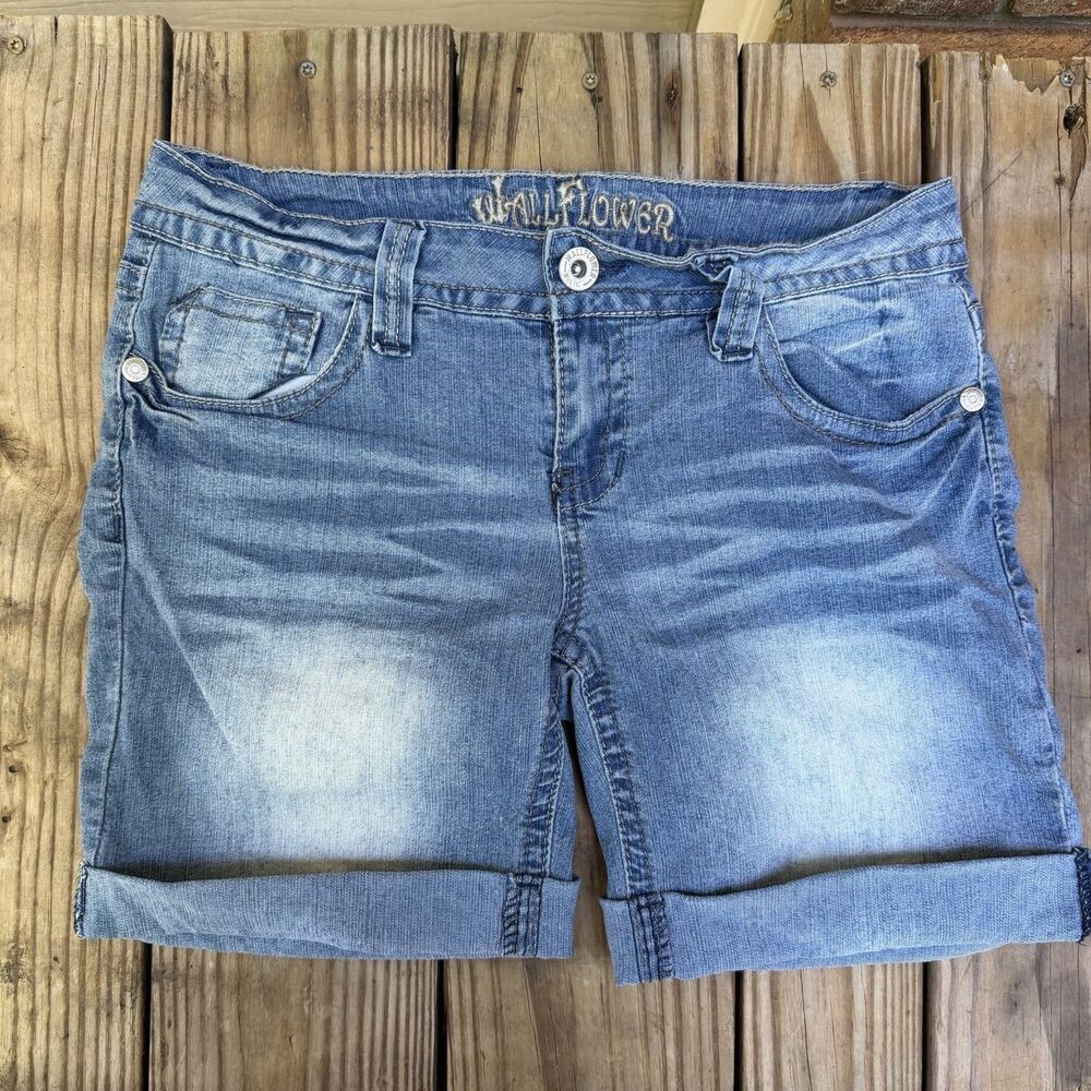 Vintage Wall Flower Denim Blue Jean Cuff Roll Up Shorts Size 9